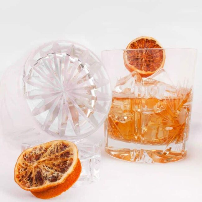 vaso whisky con hielo