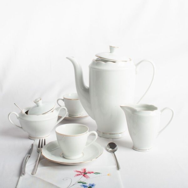 Juego de café de porcelana blanca con filo de oro (27 piezas) Sena, 12 tazas de café, 12 platillos para tazas, 1 azucarero, 1 cafetera, 1 cremera, diseño clásico