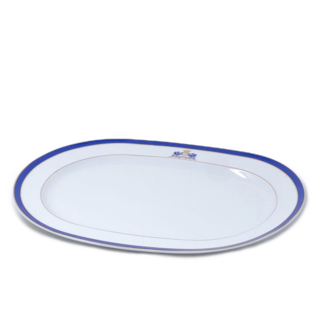 bandejas de porcelana blanca con filo de oro y cobalto