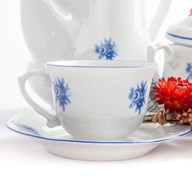 vajilla CREMERA LECHERA CAFE AZUCARERO lubeck blue porcelana blanca fine porcelain TAZA