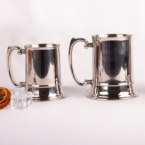 Juego de 2 Jarras de Cerveza de Acero Inoxidable con Asa – Estilo Medieval, Resistentes y Ligeras – Jarra Pequeña y Mediana