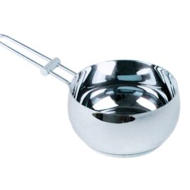cazo de acero inoxidable de napoles de 16cm, sobre fondo blanco