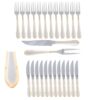 Cruz Nuremberg Juego Chuletero 26 piezas, acero inoxidable con decorado en oro, set de cuchillos y tenedores para carne.