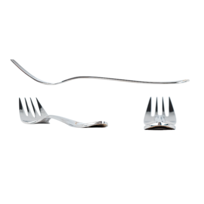 Tenedor de pescado de acero inoxidable decorado en oro de 23/24 k, marca CRC, modelo Glamour 7000, vendido por Franquihogar.